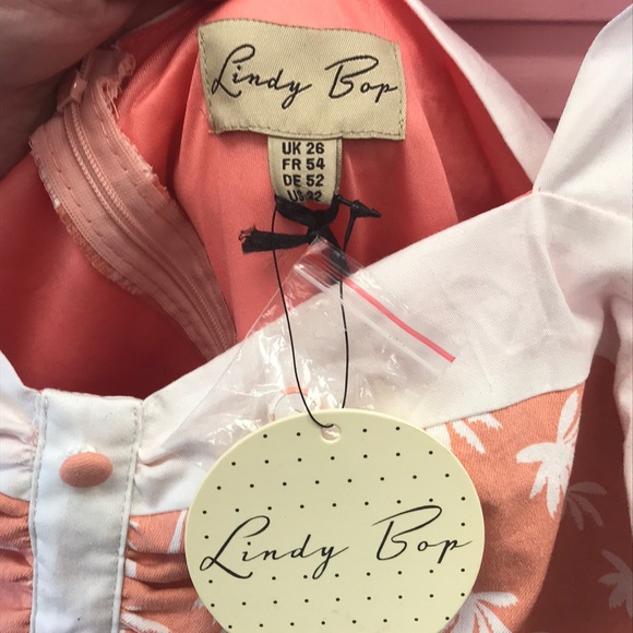 NWT Lindy Bop Palmer playsuit in peach palm tree - Picture 4 of 6